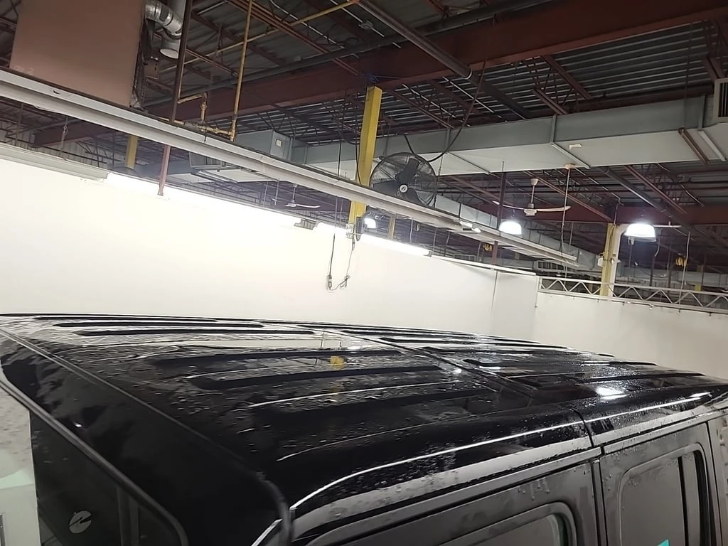 Jeep Wrangler * SAHARA * CARFAX * Plug-in Hybrid *  - изображение 9