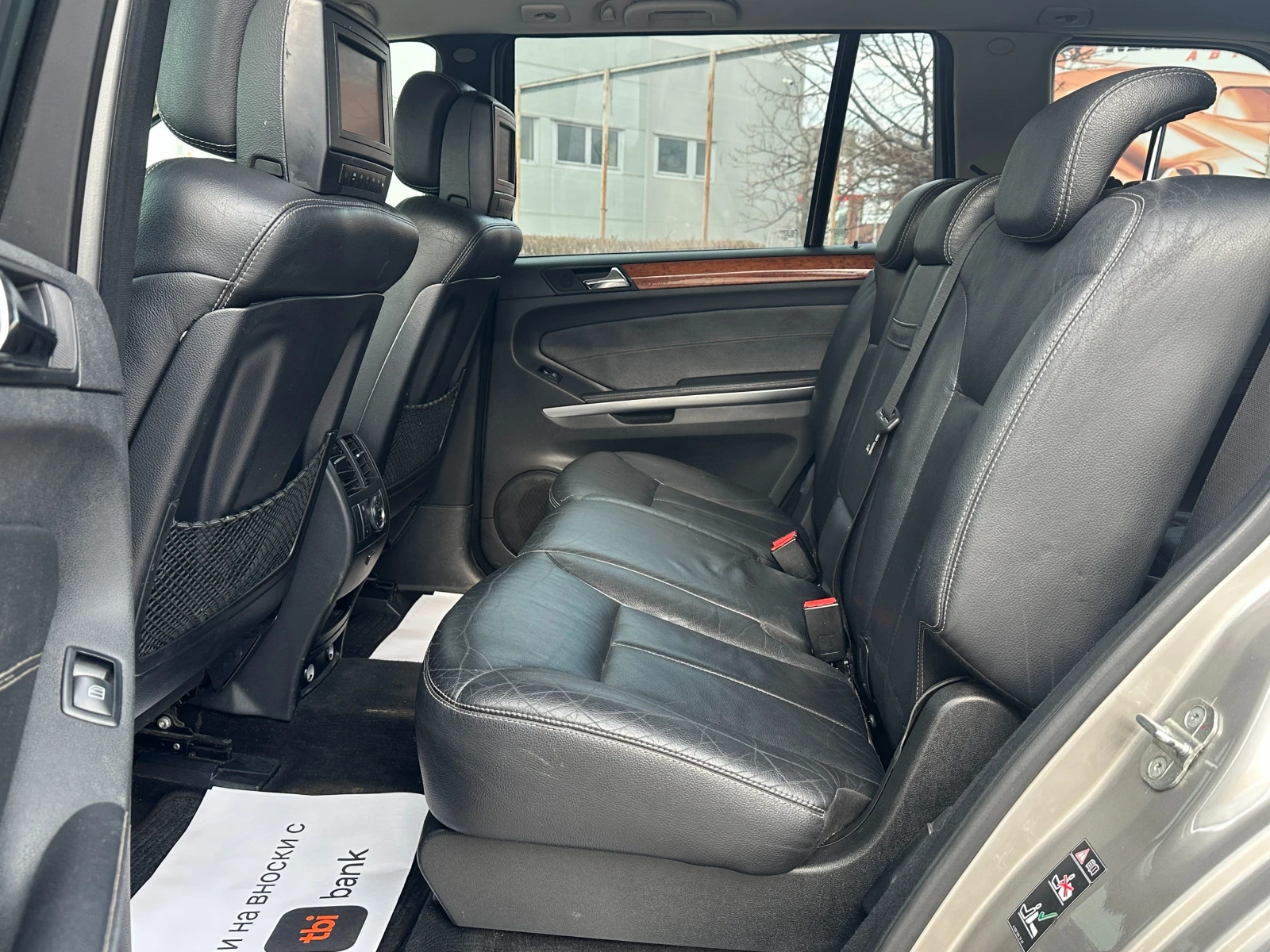 Mercedes-Benz GL 320 7 места, снимка 9 - Автомобили и джипове - 53732310