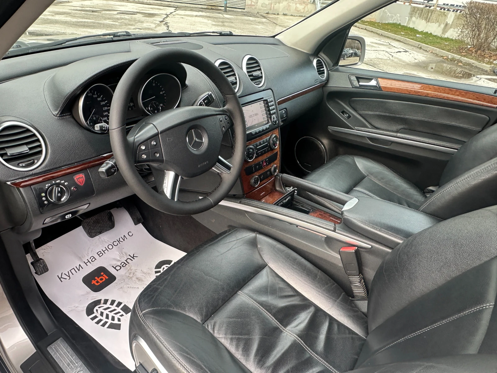 Mercedes-Benz GL 320 7 места, снимка 13 - Автомобили и джипове - 53732310