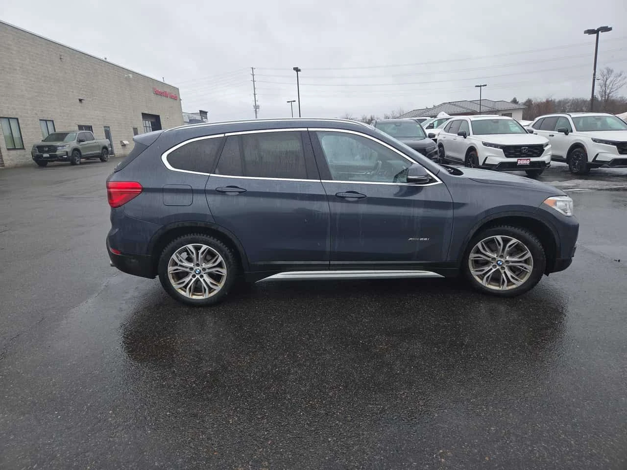 BMW X1 * xDrive28i * PANO* KEYLESS* �������*  | Mobile.bg � ����������� 3