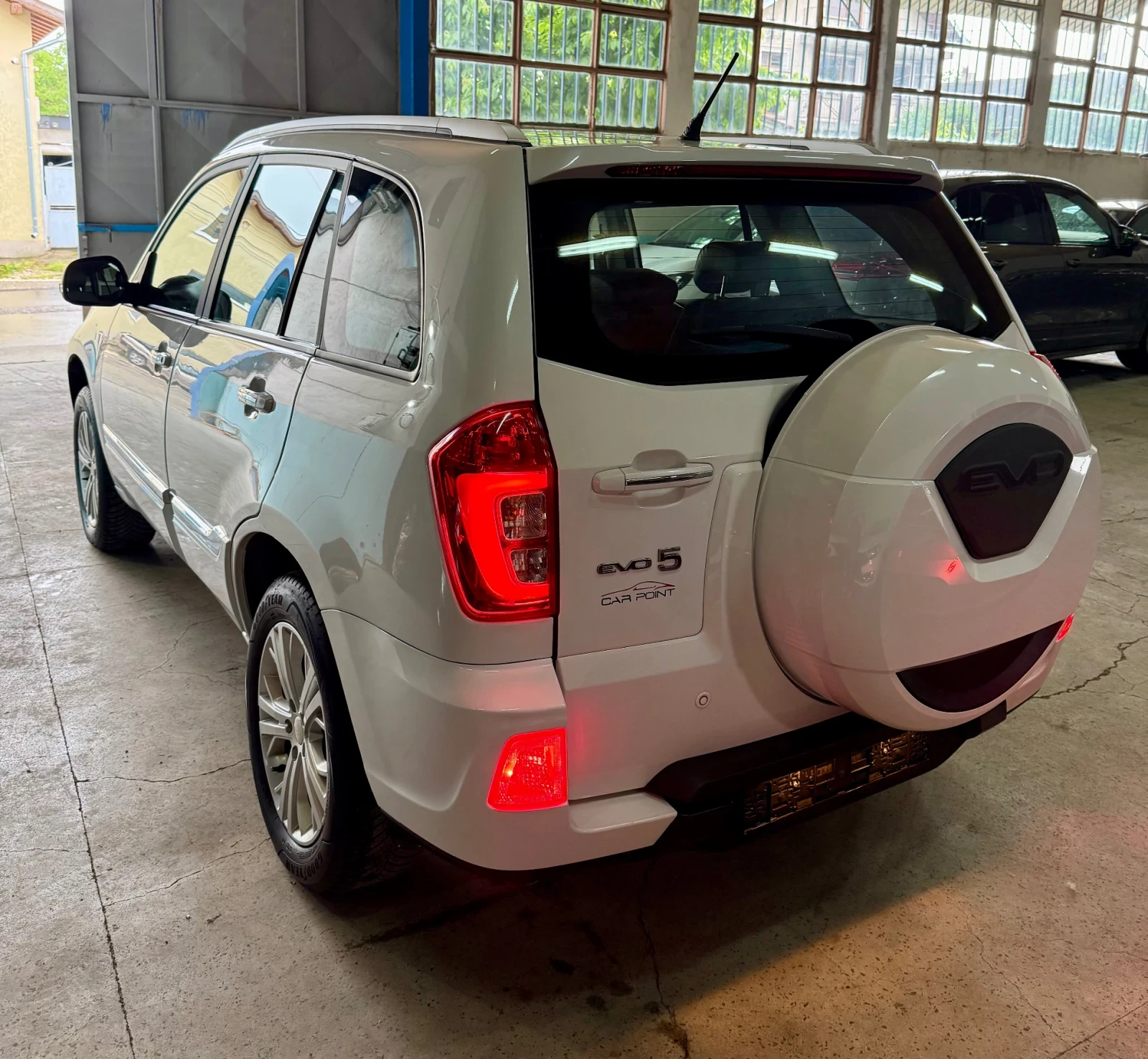 Toyota Rav4 Evo 5   1.6 Бензин   126 к.с.   11м.2021 г., снимка 5 - Автомобили и джипове - 54645640