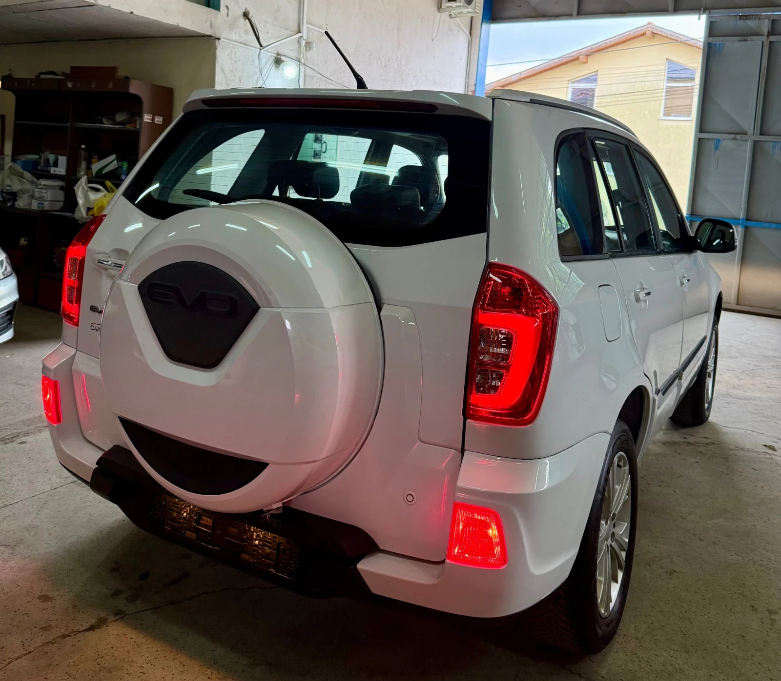 Toyota Rav4 Evo 5   1.6 Бензин   126 к.с.   11м.2021 г., снимка 4 - Автомобили и джипове - 54645640