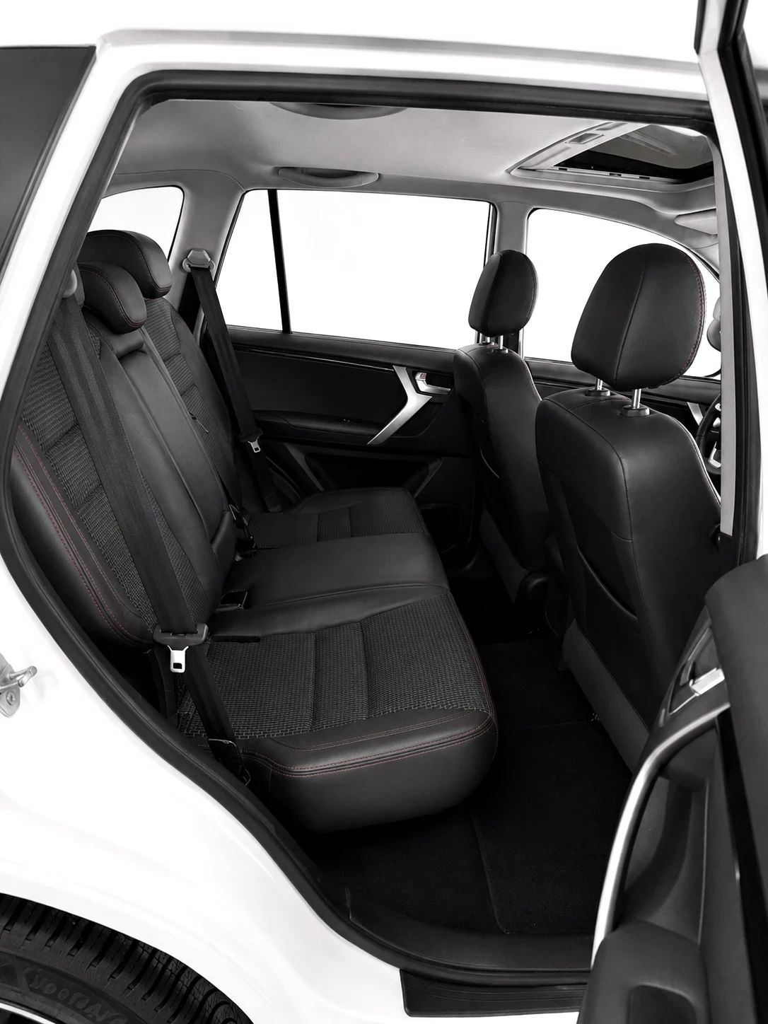 Toyota Rav4 Evo 5   1.6 ������   126 �.�.   11�.2021 �. | Mobile.bg � ����������� 14