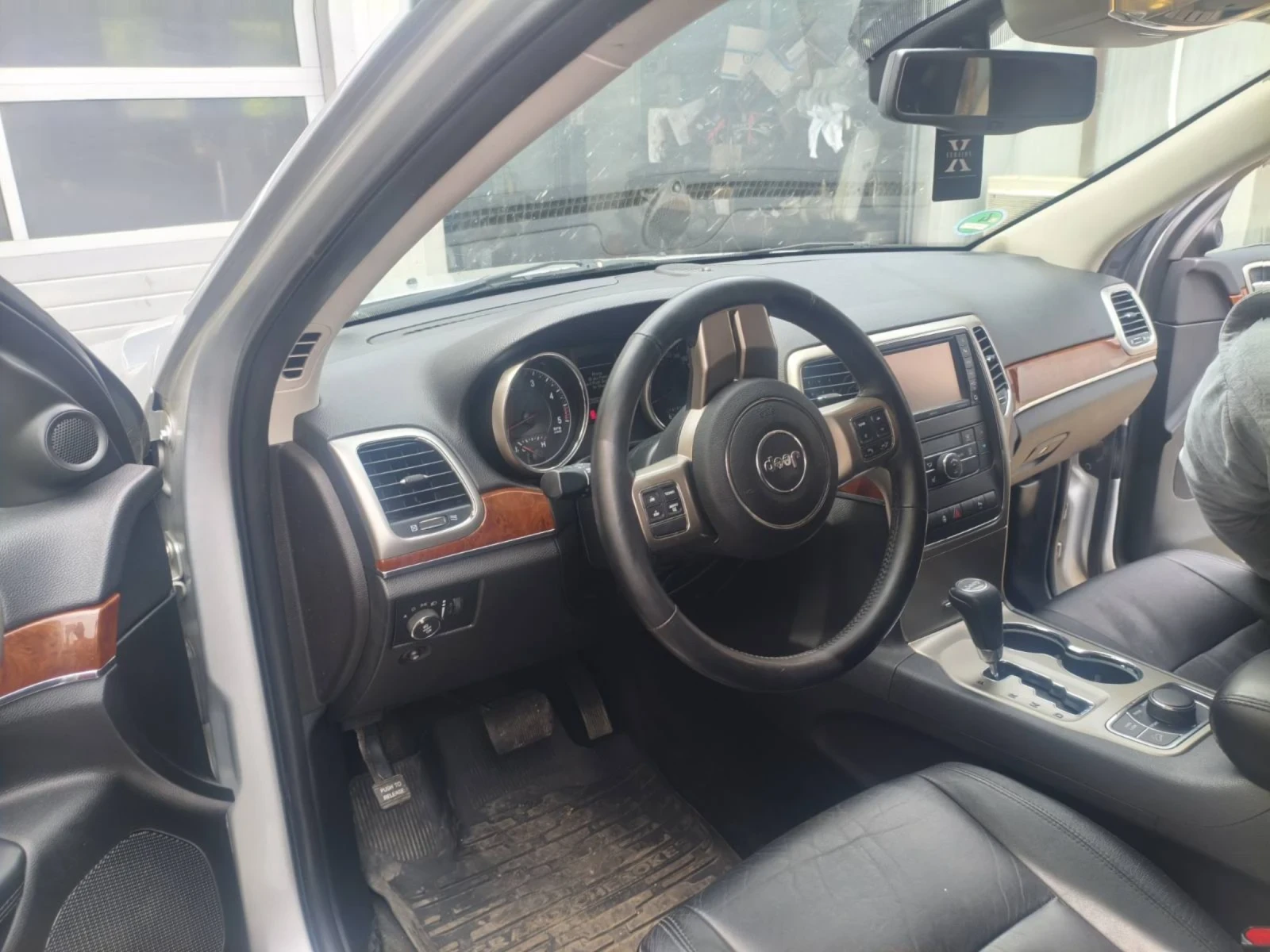 Jeep Grand cherokee Проблем в двигателя , снимка 5 - Автомобили и джипове - 54723035