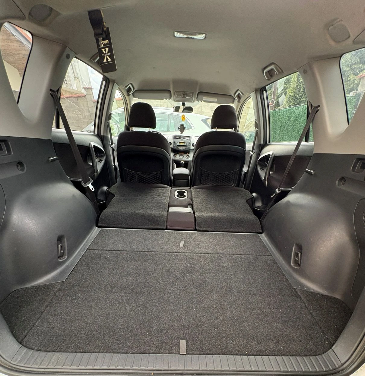 Toyota Rav4 2.2 D-4D (136 к.с.) 4x4 , снимка 11 - Автомобили и джипове - 54811007