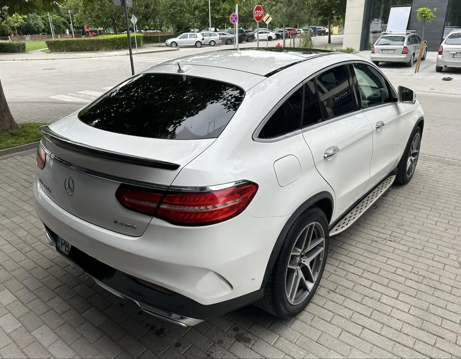 Mercedes-Benz GLE 350 AMG, снимка 4 - Автомобили и джипове - 55991931