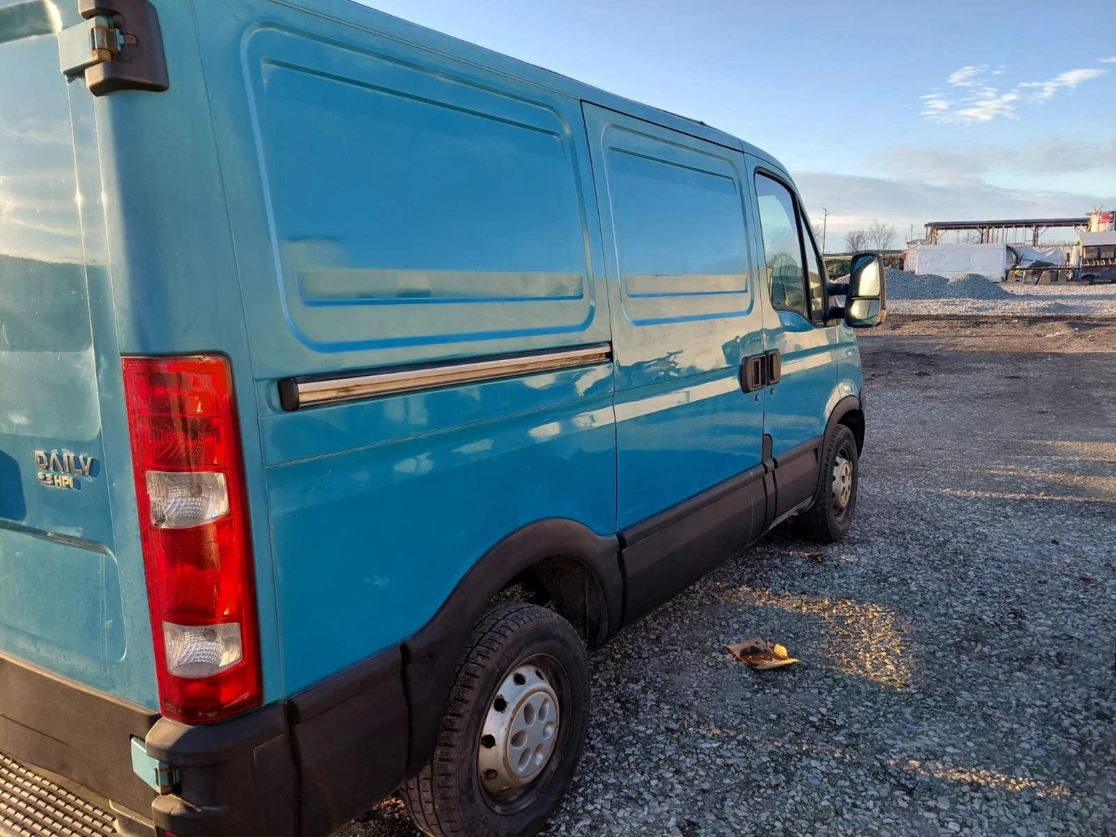 Iveco Daily 2.3, снимка 3 - Бусове и автобуси - 54997702