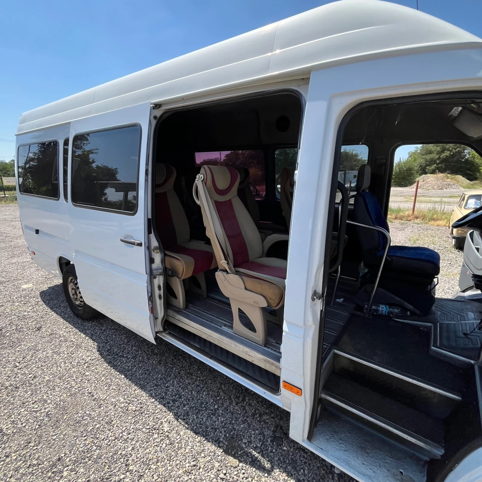Mercedes-Benz 313, снимка 8 - Бусове и автобуси - 55648859