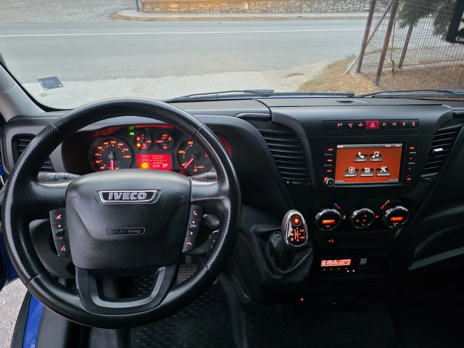 Iveco Daily 35-170 HI-MATIC 4.10, снимка 11 - Бусове и автобуси - 56088978