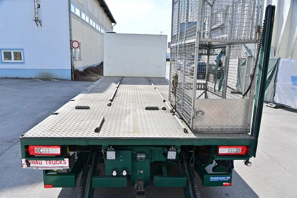 Volvo Fm 330 АДР, теглич, падащ борд, снимка 7 - Камиони - 53914646