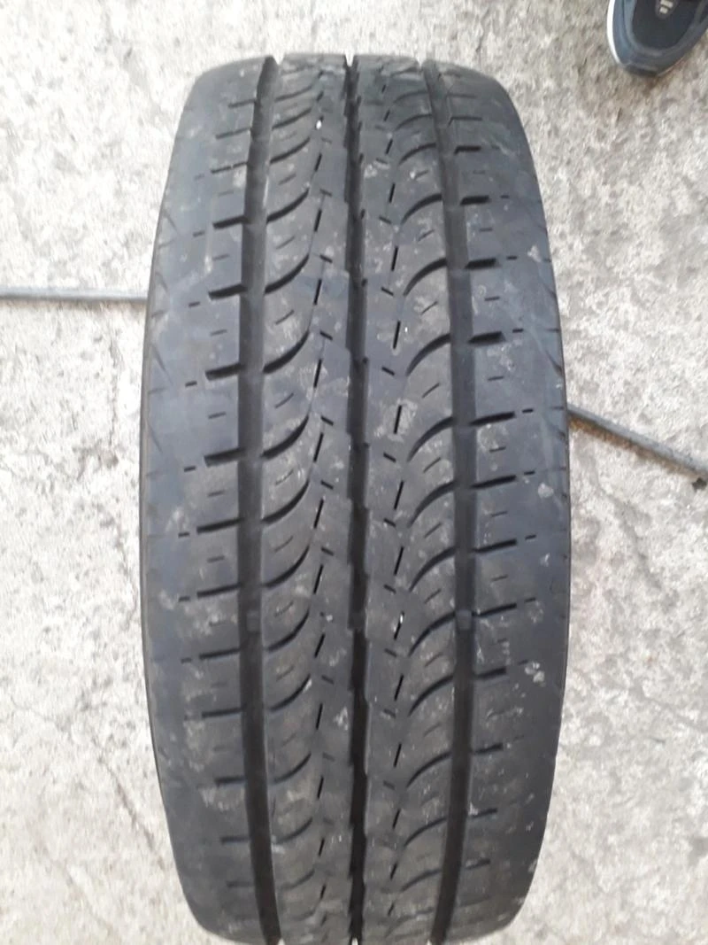 Гуми Летни 225/70R15, снимка 1 - Гуми и джанти - 25407328