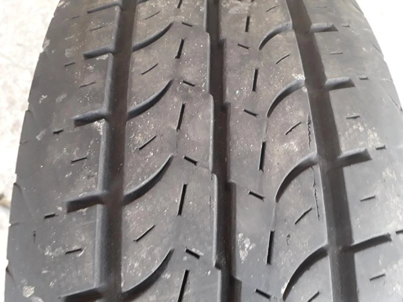 Гуми Летни 225/70R15, снимка 3 - Гуми и джанти - 25407328