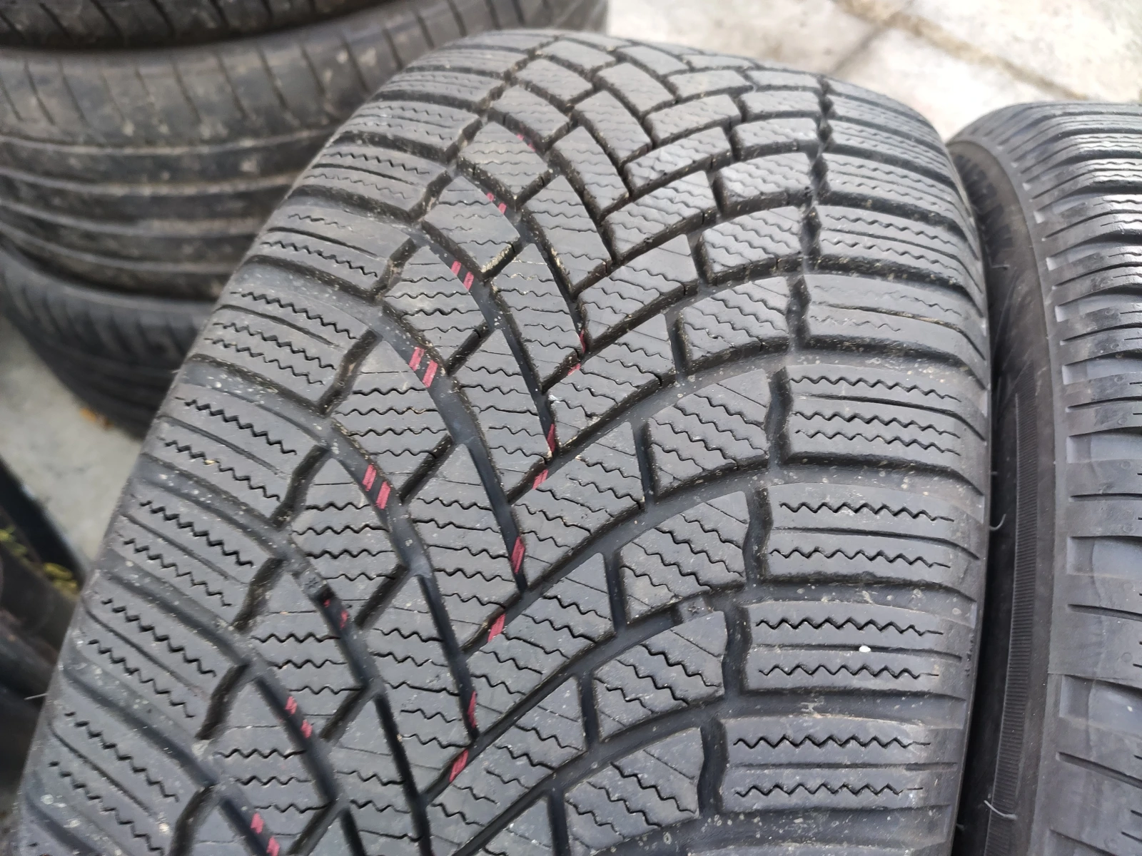  215/50R18 | Mobile.bg   1