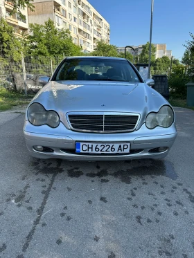 Mercedes-Benz C 220, снимка 3
