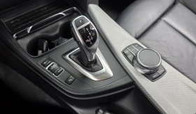 BMW 330 M* HUD* PANO* LANE ASSIST* КРАЙНА ЦЕНА* , снимка 6