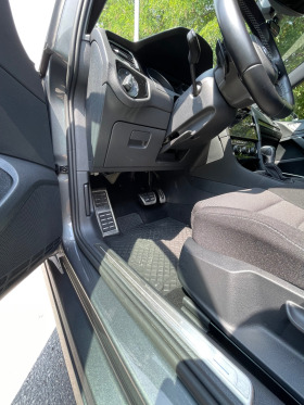 VW Golf R 4Motion 310ps в гаранция, снимка 10 - Автомобили и джипове - 44784797