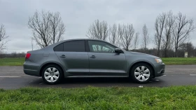 VW Jetta MK6 - 6500 € / 12712.90 лв. - 54469367 2