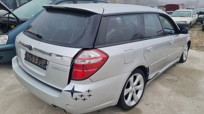 Subaru Legacy 2.0И, снимка 1 - Автомобили и джипове - 44756558