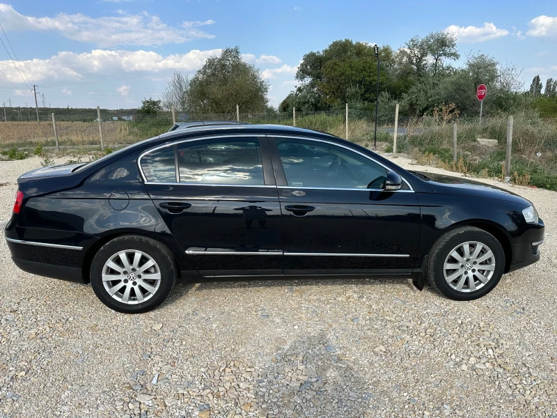 VW Passat 2.0TDI перфектен, снимка 8 - Автомобили и джипове - 47435644