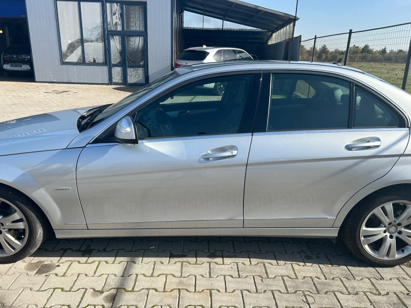 Mercedes-Benz C 320 AVANTGARDE, снимка 2 - Автомобили и джипове - 47759784