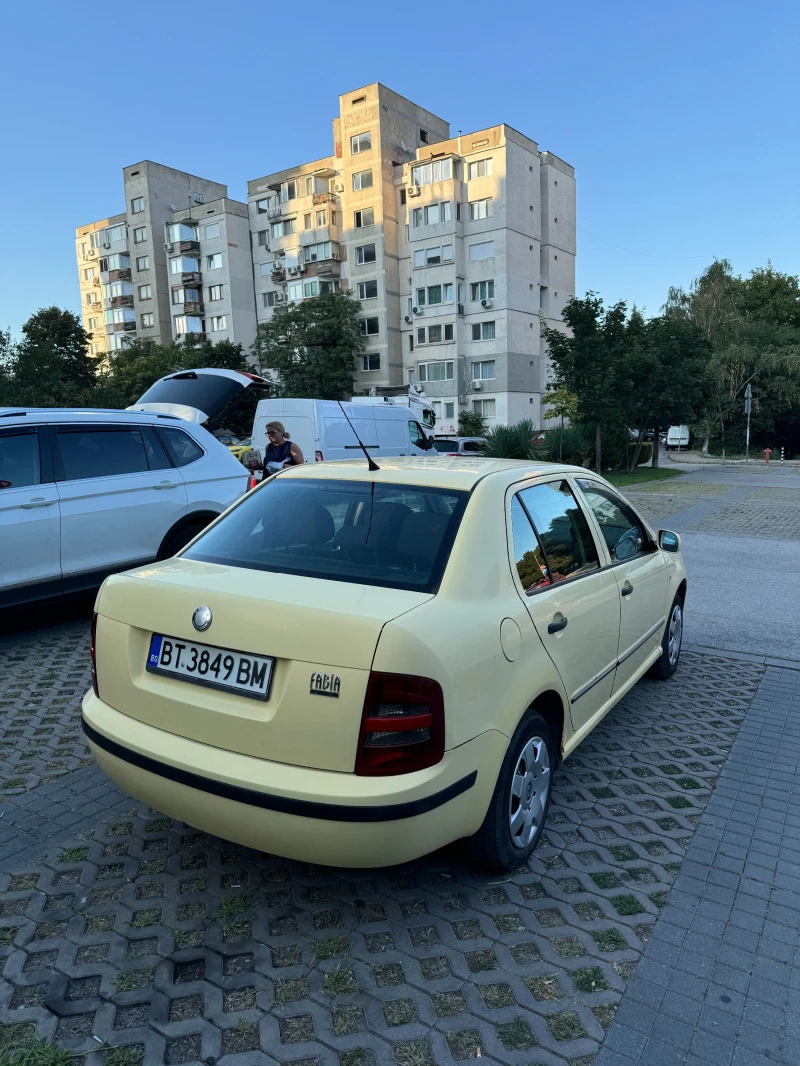 Skoda Fabia, снимка 4 - Автомобили и джипове - 48376767