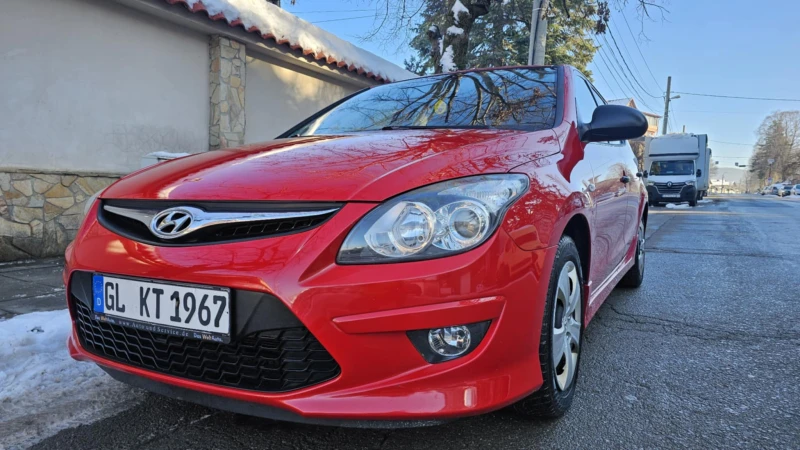 Hyundai I30 1.4, снимка 1 - Автомобили и джипове - 48512067