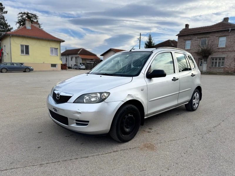 Mazda 2 1.3I, снимка 7 - Автомобили и джипове - 48870621