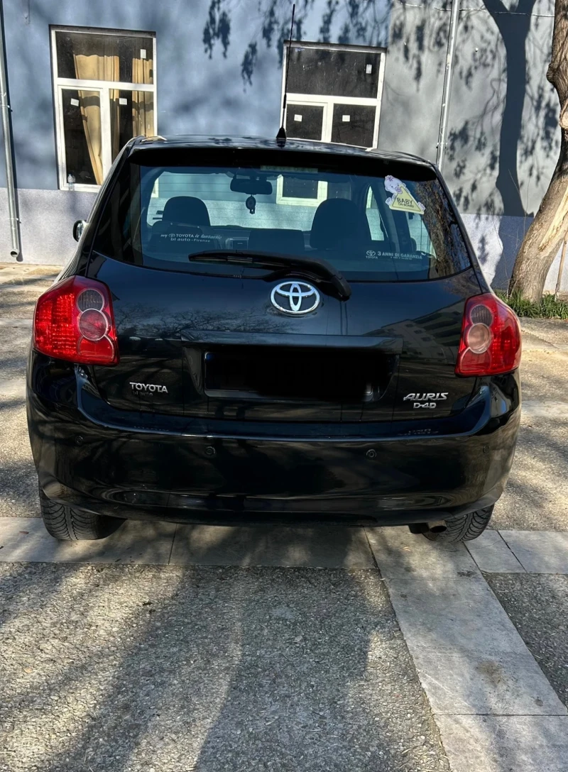 Toyota Auris, снимка 2 - Автомобили и джипове - 49011381