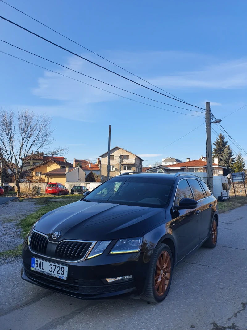 Skoda Octavia 1.5 TSI NAVI, снимка 5 - Автомобили и джипове - 49072001