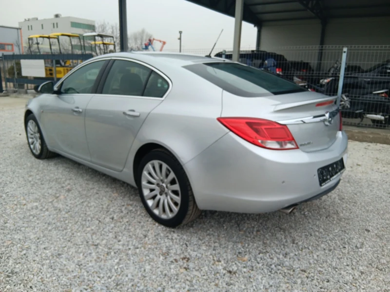 Opel Insignia 1.8i, снимка 4 - Автомобили и джипове - 49287816