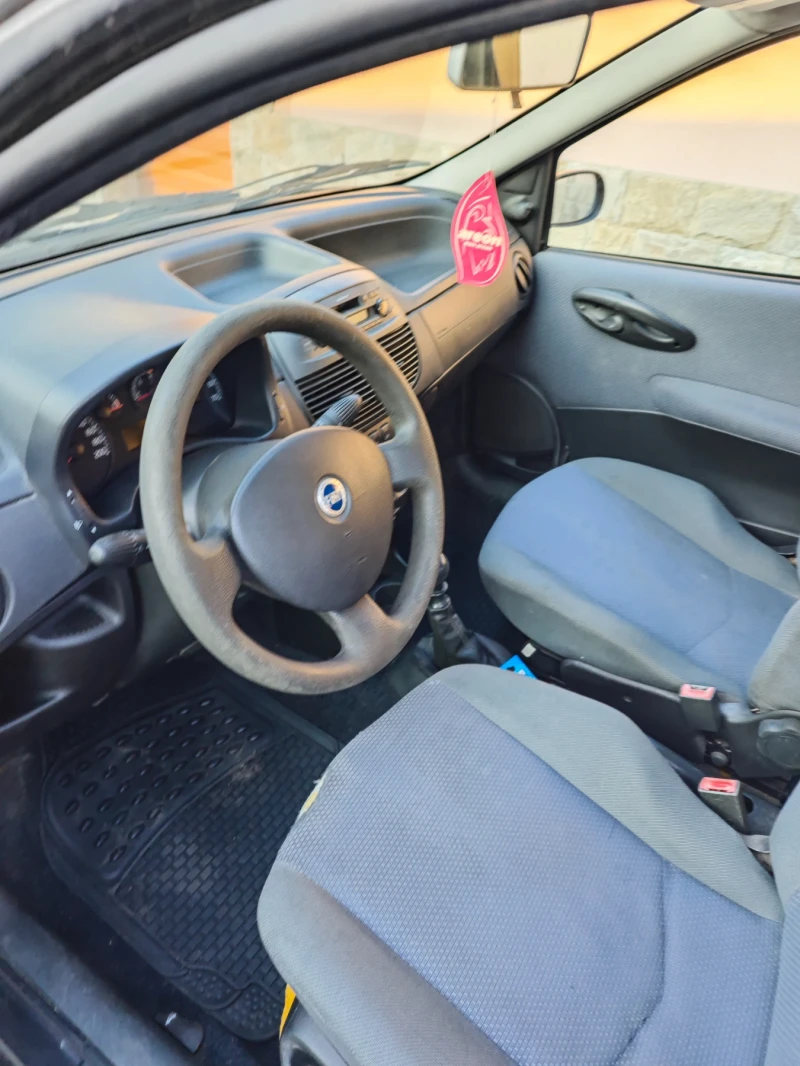 Fiat Punto, снимка 7 - Автомобили и джипове - 51783780