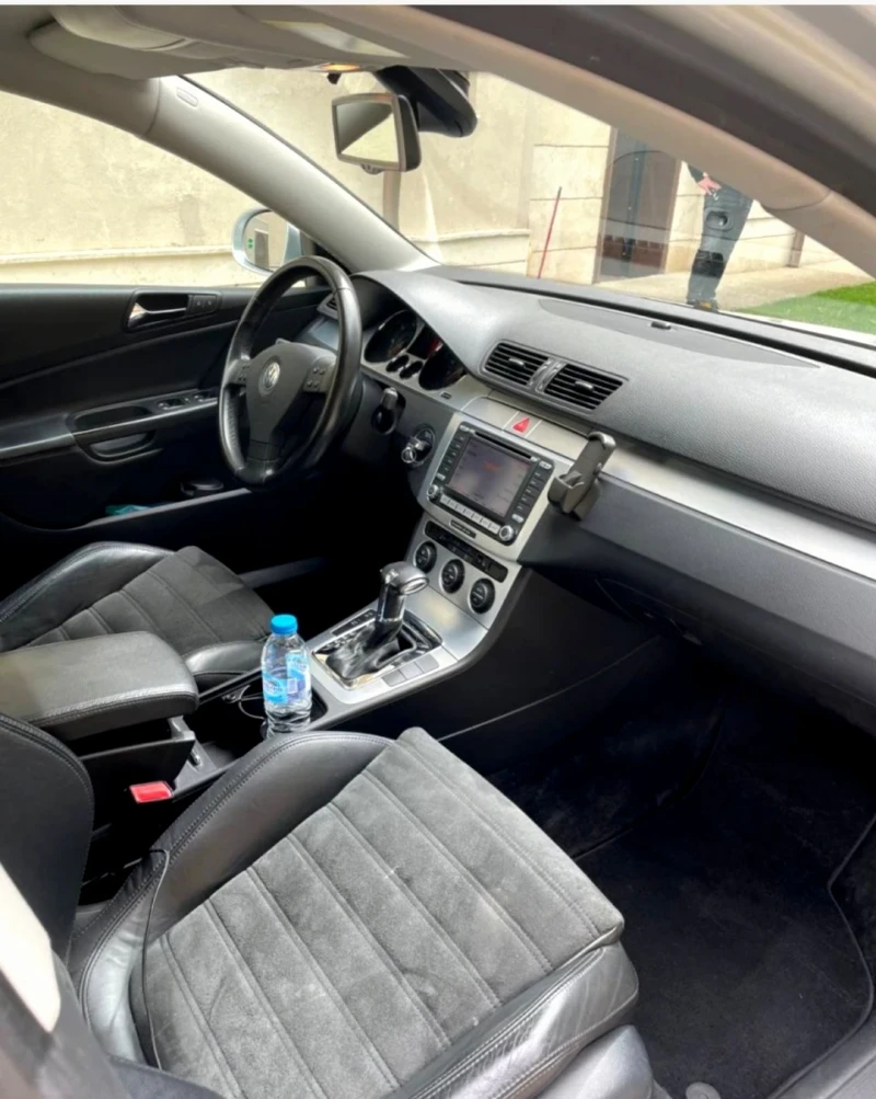 VW Passat 2.0 TDI High Line* DSG* , снимка 6 - Автомобили и джипове - 52432069