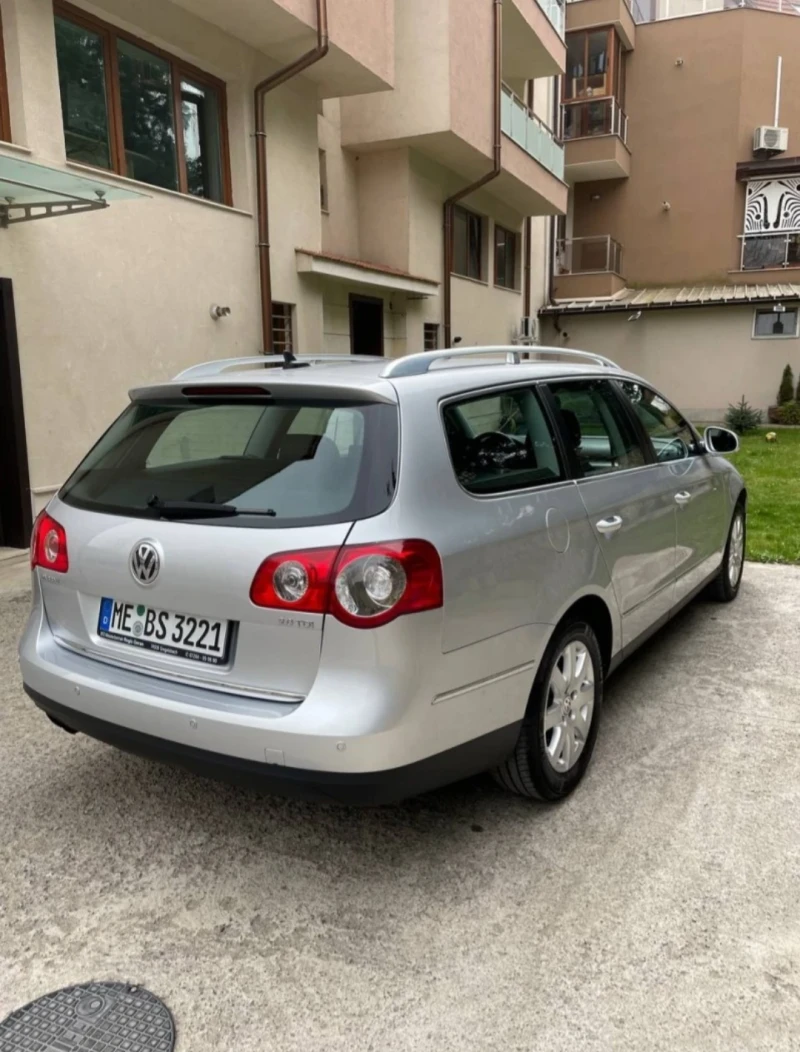 VW Passat 2.0 TDI High Line* DSG* , снимка 4 - Автомобили и джипове - 52432069