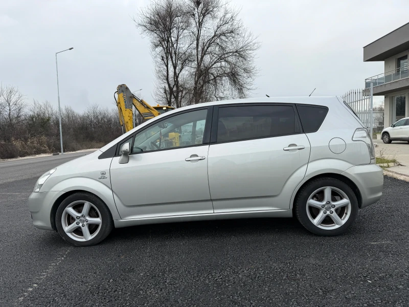 Toyota Corolla verso, снимка 7 - Автомобили и джипове - 53033420