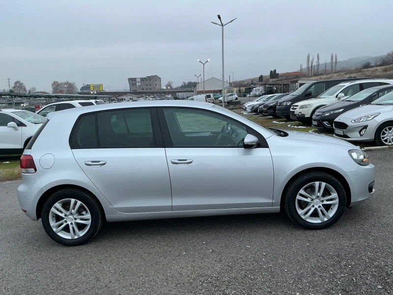 VW Golf 1.6 TDI, снимка 5 - Автомобили и джипове - 53204028