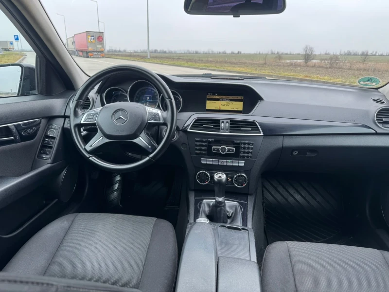 Mercedes-Benz C 220 2.2CDI* FACELIFT* NAVI* , снимка 2 - Автомобили и джипове - 53501434