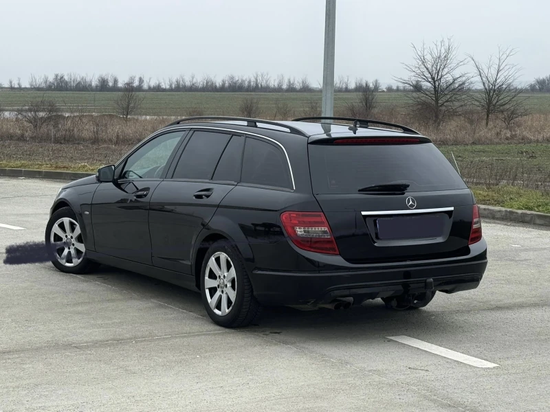 Mercedes-Benz C 220 2.2CDI* FACELIFT* NAVI* , снимка 3 - Автомобили и джипове - 53501434