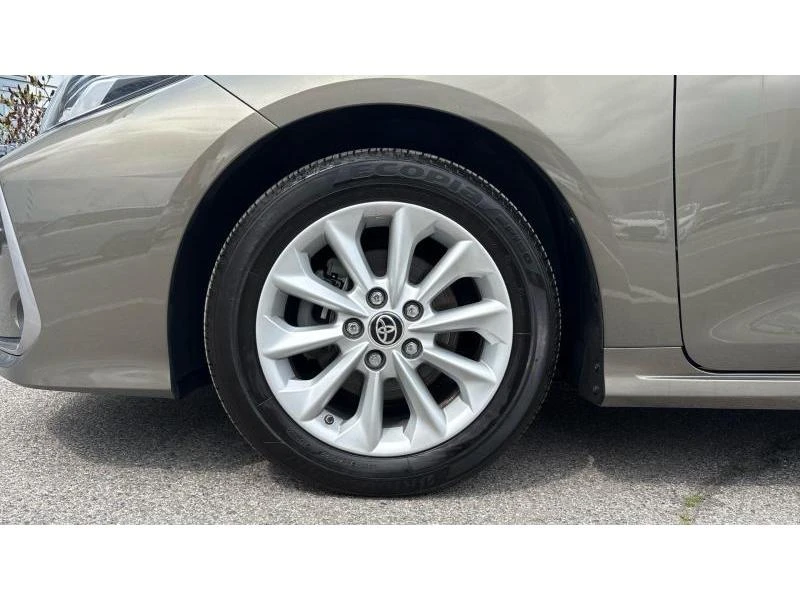 Toyota Corolla SDN 1.8HSD EXECUTIVE, снимка 16 - Автомобили и джипове - 54264957