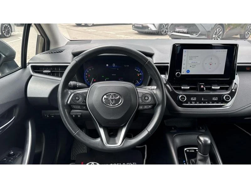 Toyota Corolla SDN 1.8HSD EXECUTIVE, снимка 9 - Автомобили и джипове - 54264957