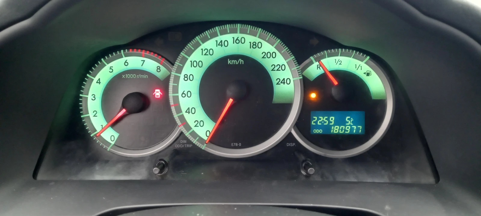 Toyota Corolla verso 1.8i ГАЗ ИЗКЛЮЧИТЕЛНА СЕРВИЗ КНИЖК ОБСЛУЖЕН УНИКАТ - изображение 10