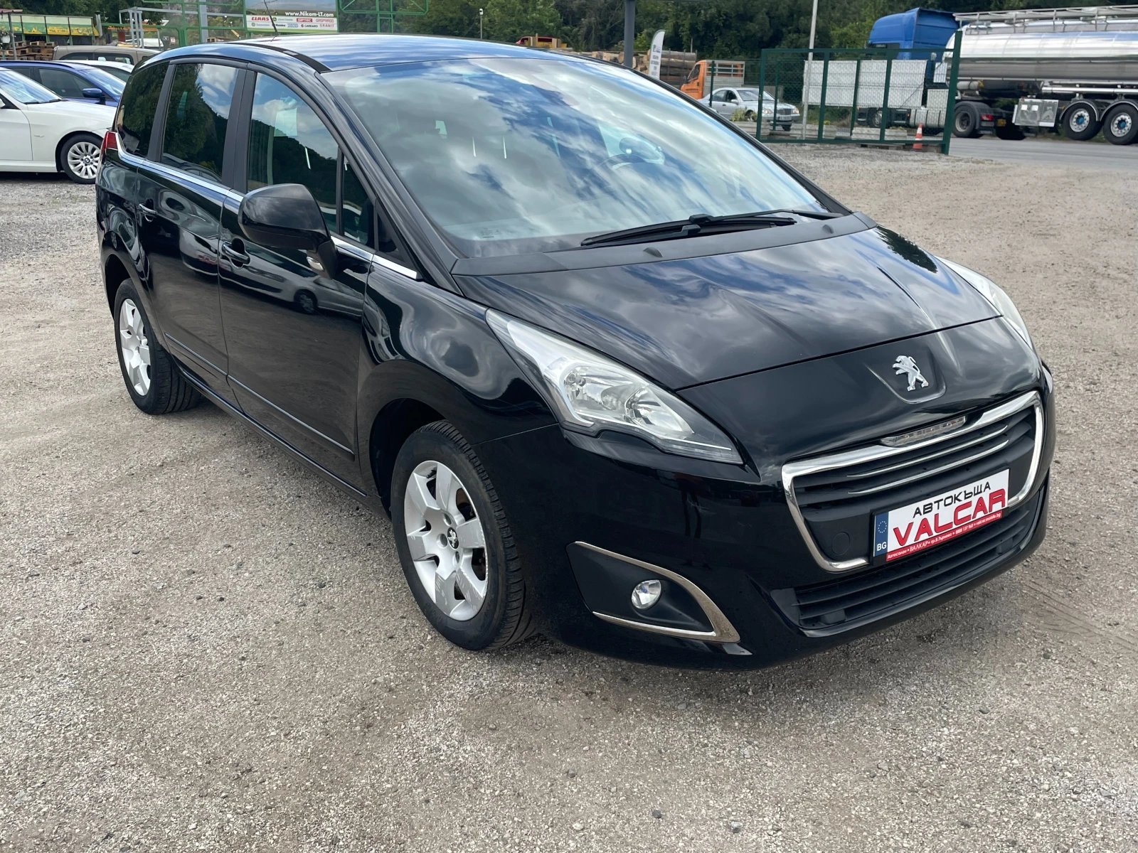 Peugeot 5008 НОВ ВНОС ИТАЛИЯ - изображение 3