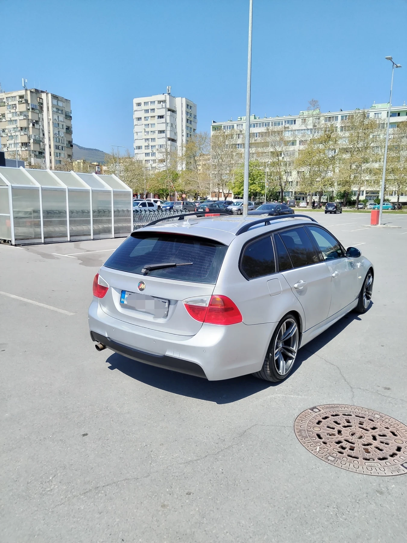 BMW 320 Комби - изображение 9