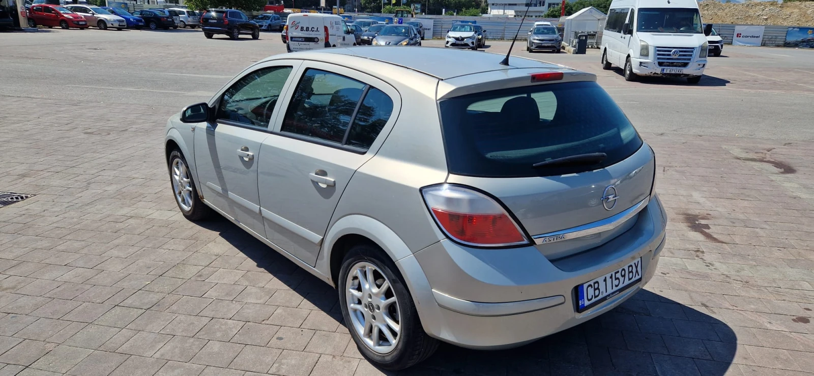 Opel Astra Astra H - изображение 4