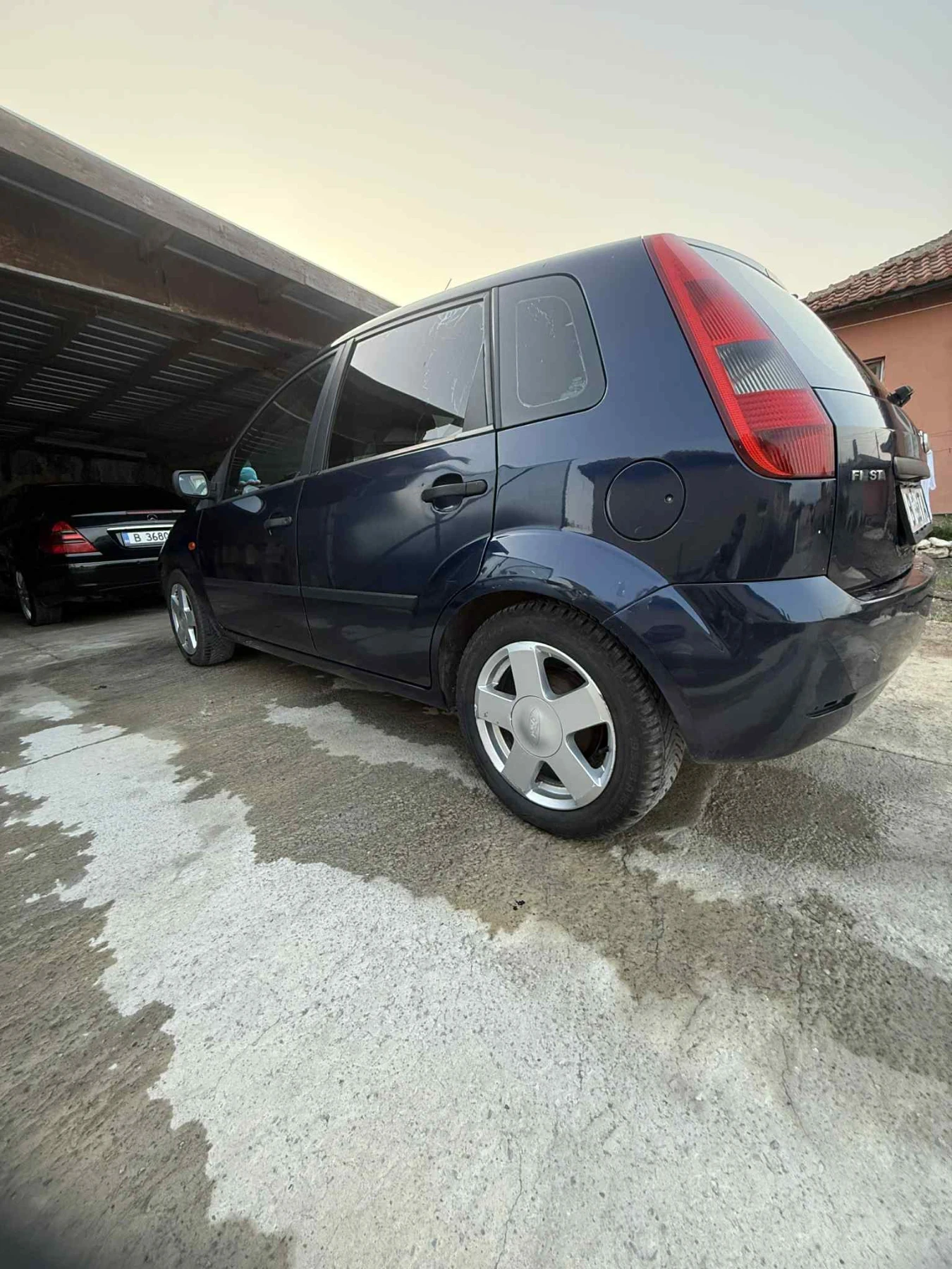 Ford Fiesta 1.4 cdi 2004 - изображение 2
