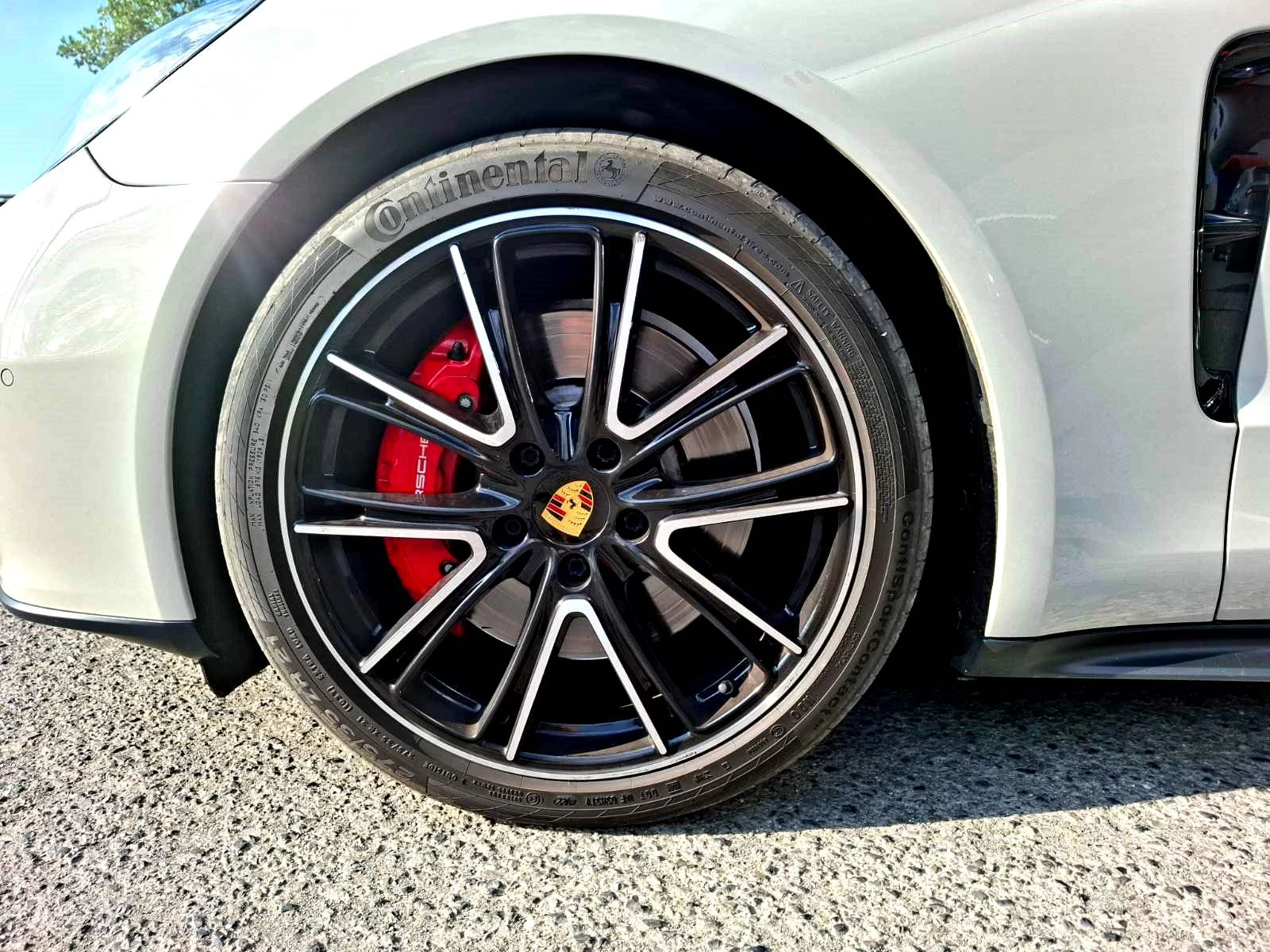 Porsche Panamera Sport Turismo GTS 4.0 V8 - изображение 8