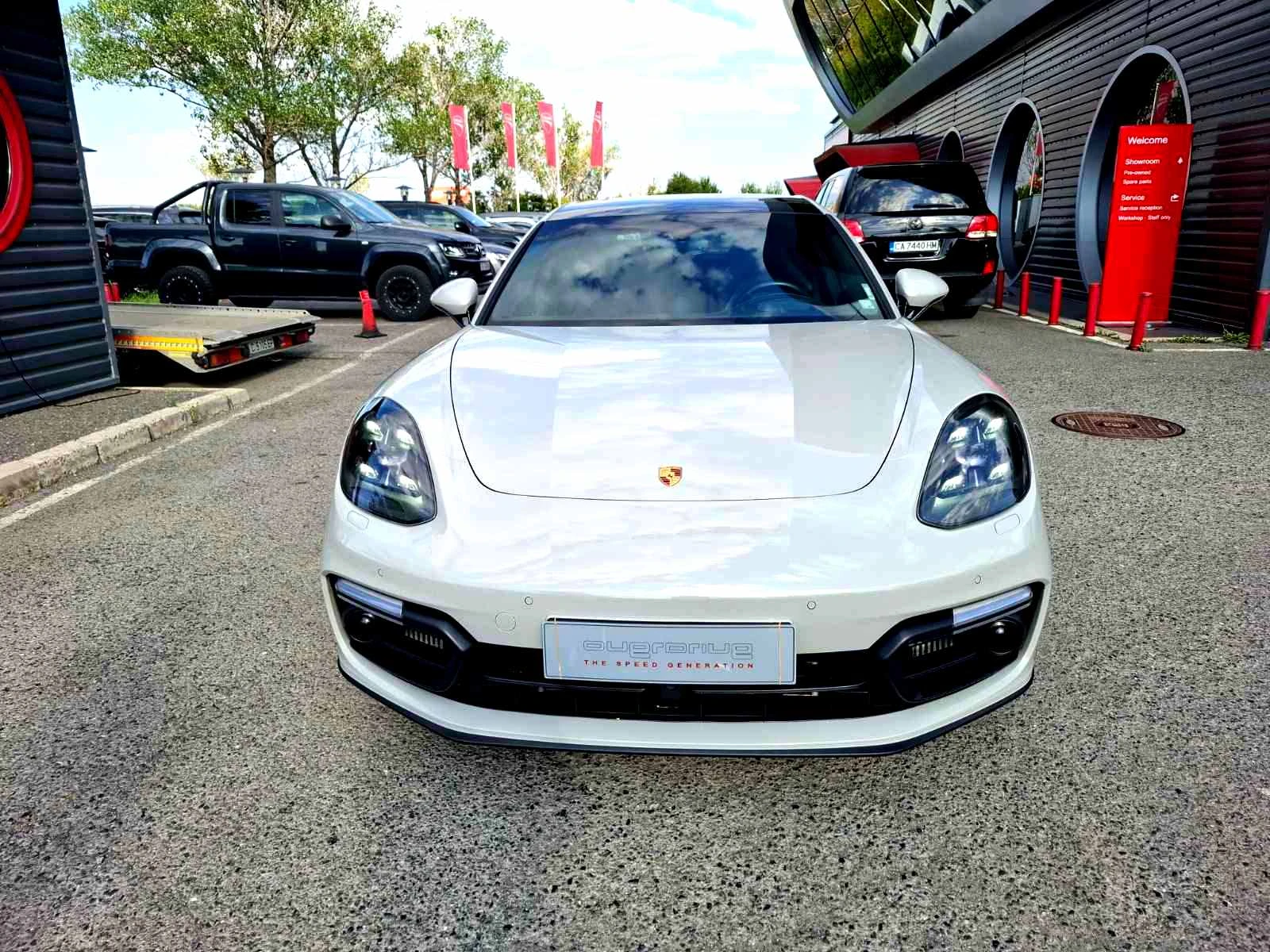Porsche Panamera Sport Turismo GTS 4.0 V8 - изображение 2