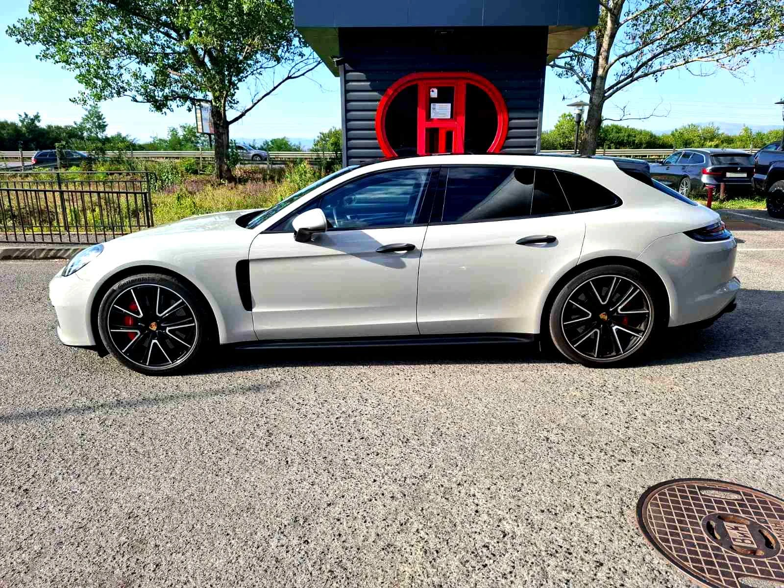 Porsche Panamera Sport Turismo GTS 4.0 V8 - изображение 4