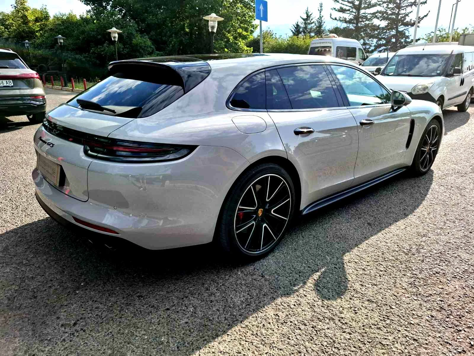 Porsche Panamera Sport Turismo GTS 4.0 V8 - изображение 7