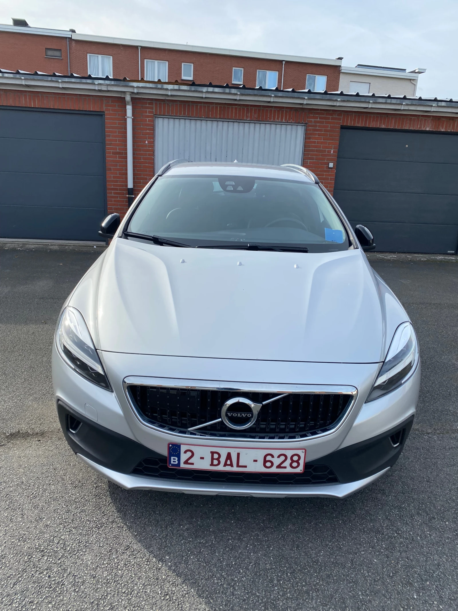 Volvo V40 Cross Country  - изображение 2
