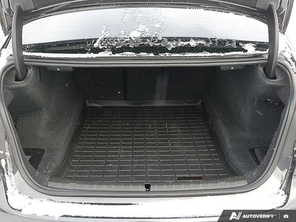 BMW 550 * xDrive * CARFAX * ���� �� �� | Mobile.bg � ����������� 17